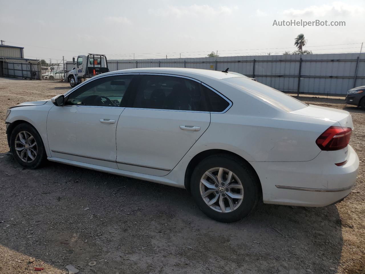 2017 Volkswagen Passat S White vin: 1VWAT7A32HC044134