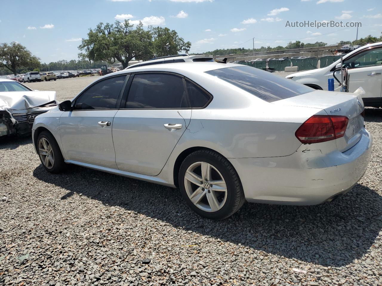 2014 Volkswagen Passat S Silver vin: 1VWAT7A33EC064808