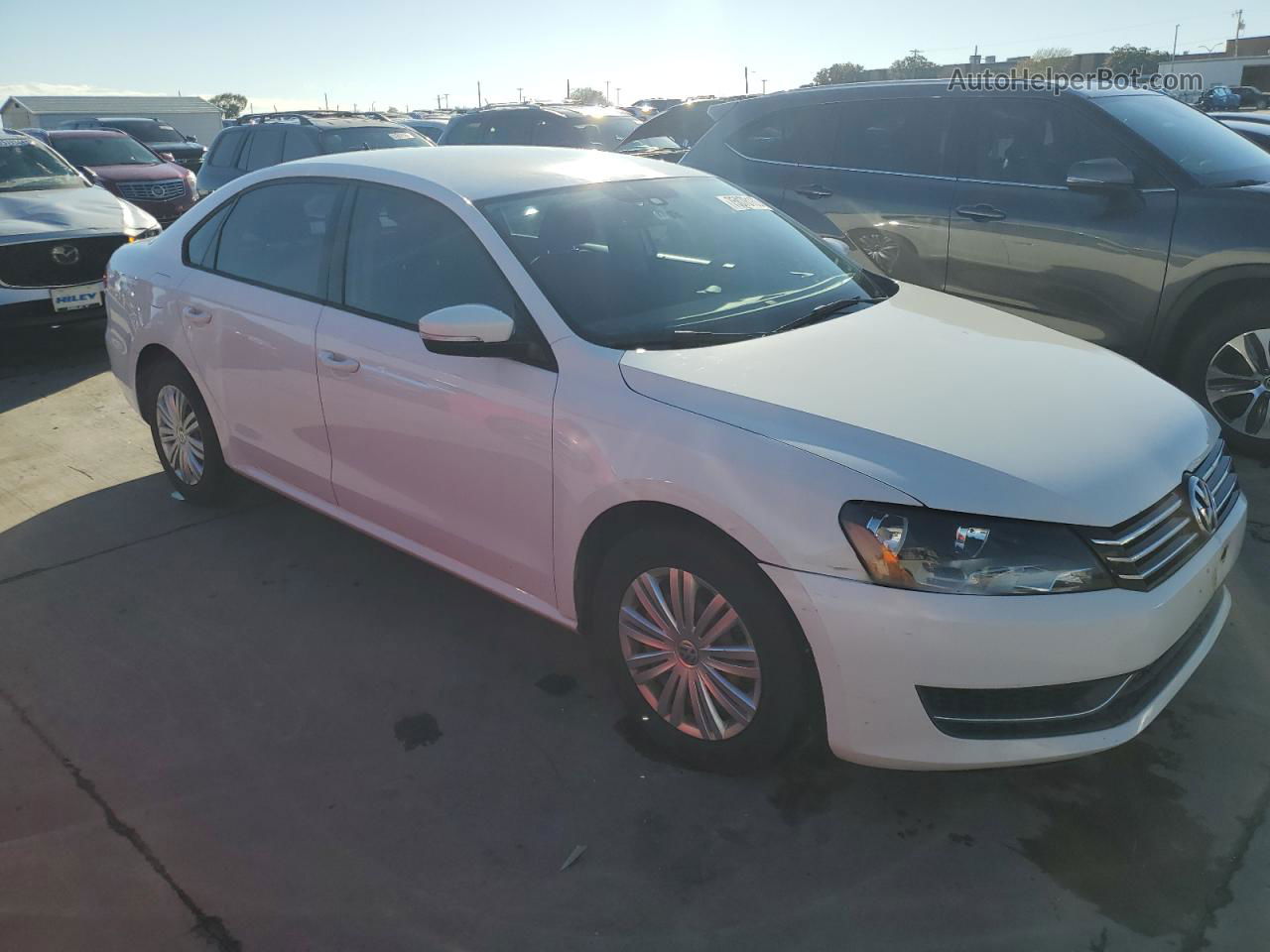 2014 Volkswagen Passat S White vin: 1VWAT7A33EC120293