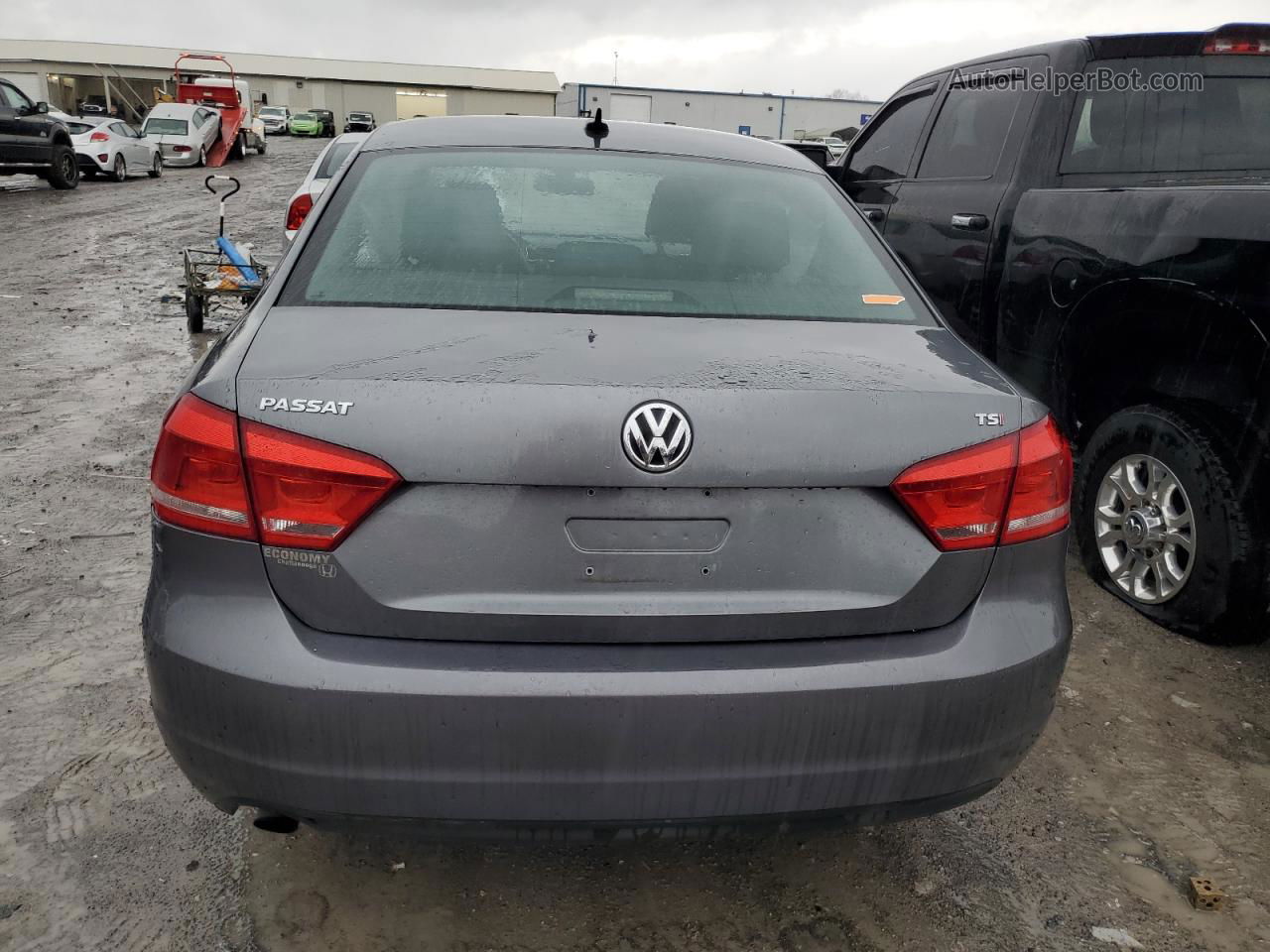 2015 Volkswagen Passat S Gray vin: 1VWAT7A33FC044382