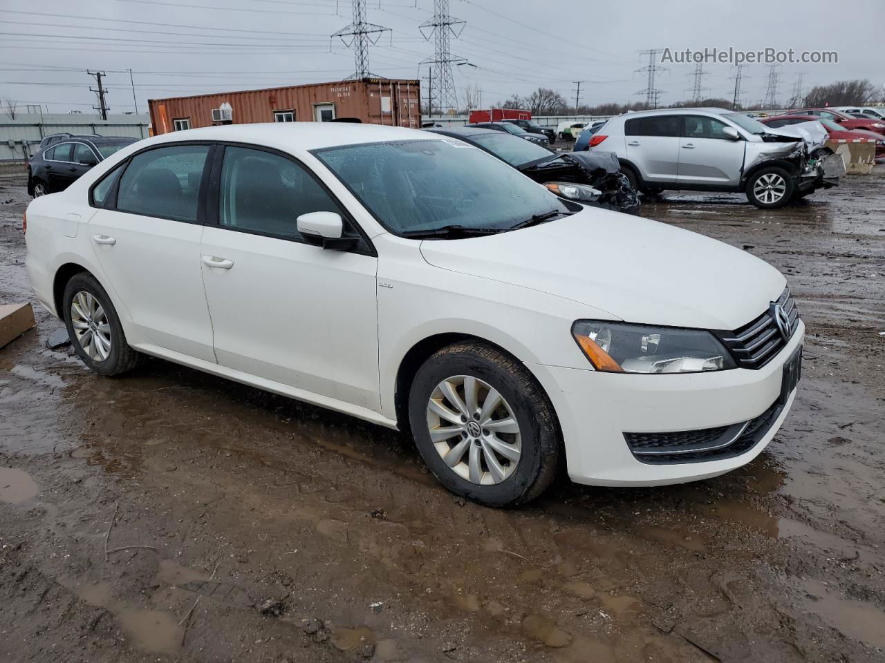 2015 Volkswagen Passat S Белый vin: 1VWAT7A33FC047718