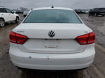 2015 Volkswagen Passat S White vin: 1VWAT7A33FC047718