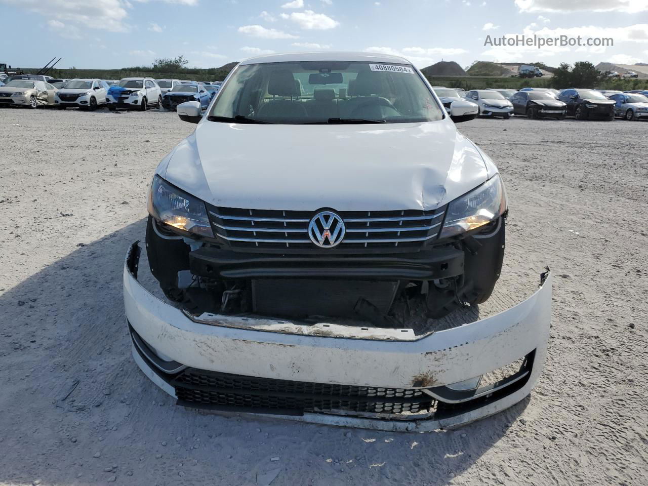 2015 Volkswagen Passat S White vin: 1VWAT7A33FC115872