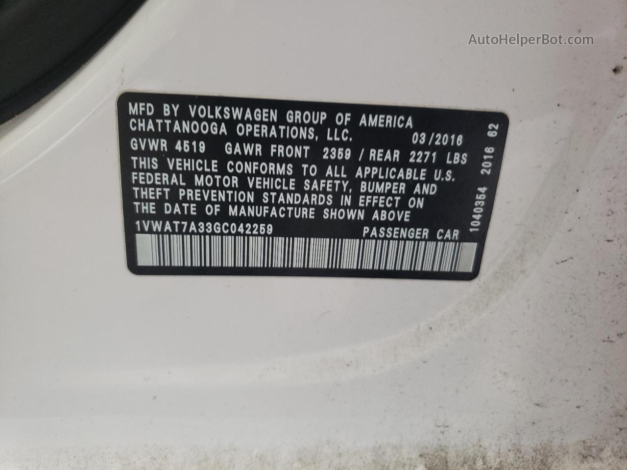 2016 Volkswagen Passat S White vin: 1VWAT7A33GC042259