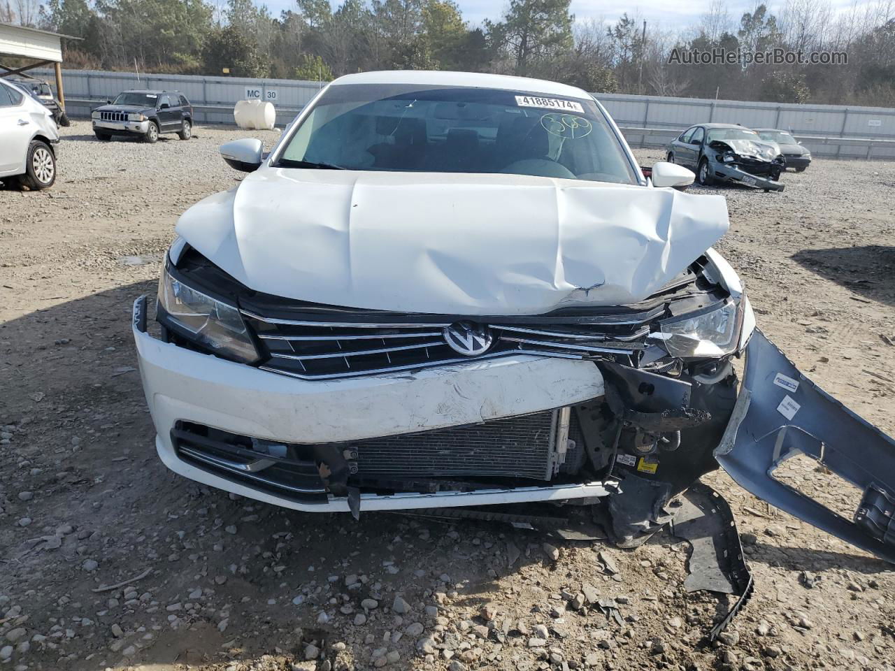 2017 Volkswagen Passat S White vin: 1VWAT7A33HC052047