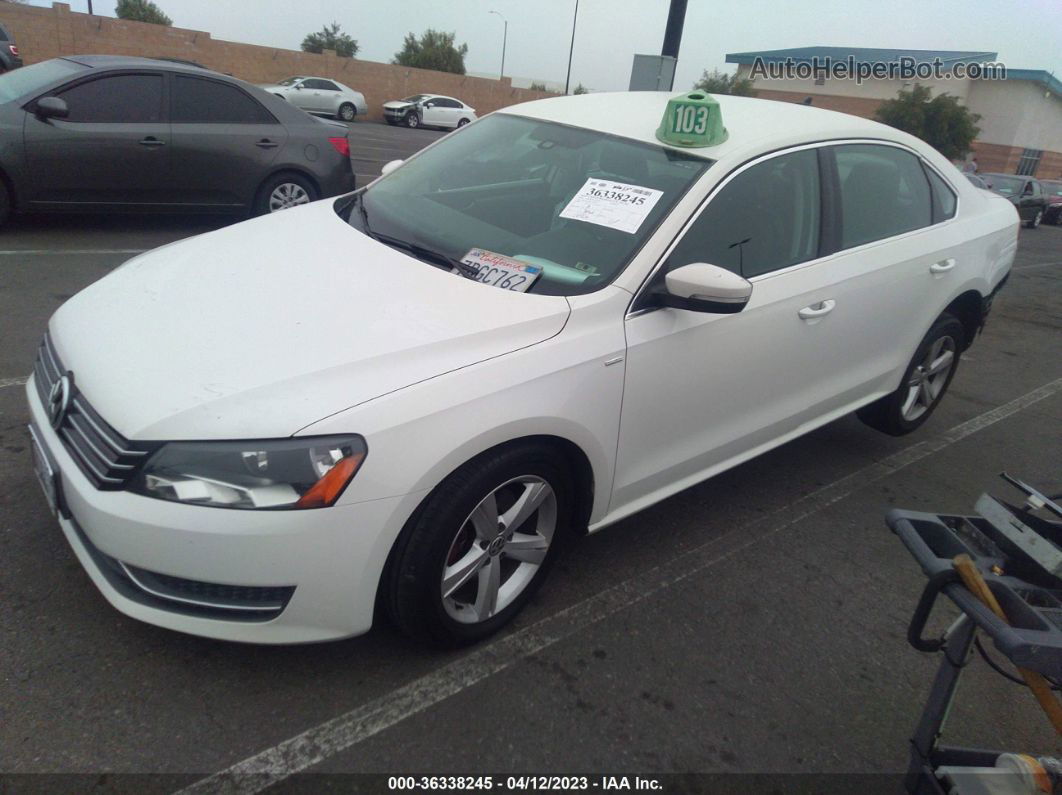 2014 Volkswagen Passat Wolfsburg Ed White vin: 1VWAT7A34EC055034