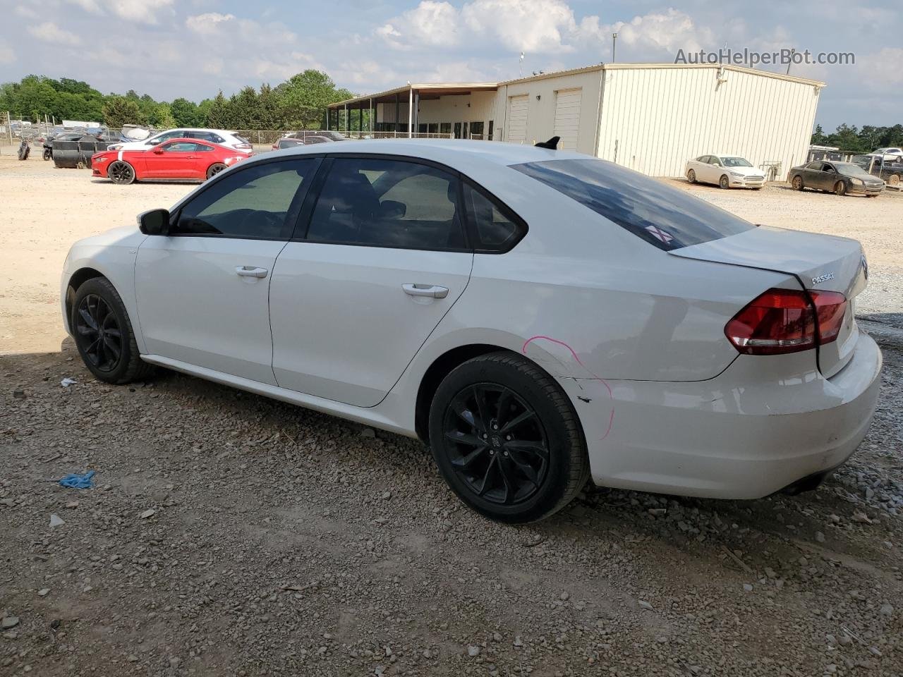 2014 Volkswagen Passat S White vin: 1VWAT7A34EC066678