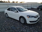 2014 Volkswagen Passat S Белый vin: 1VWAT7A34EC074523