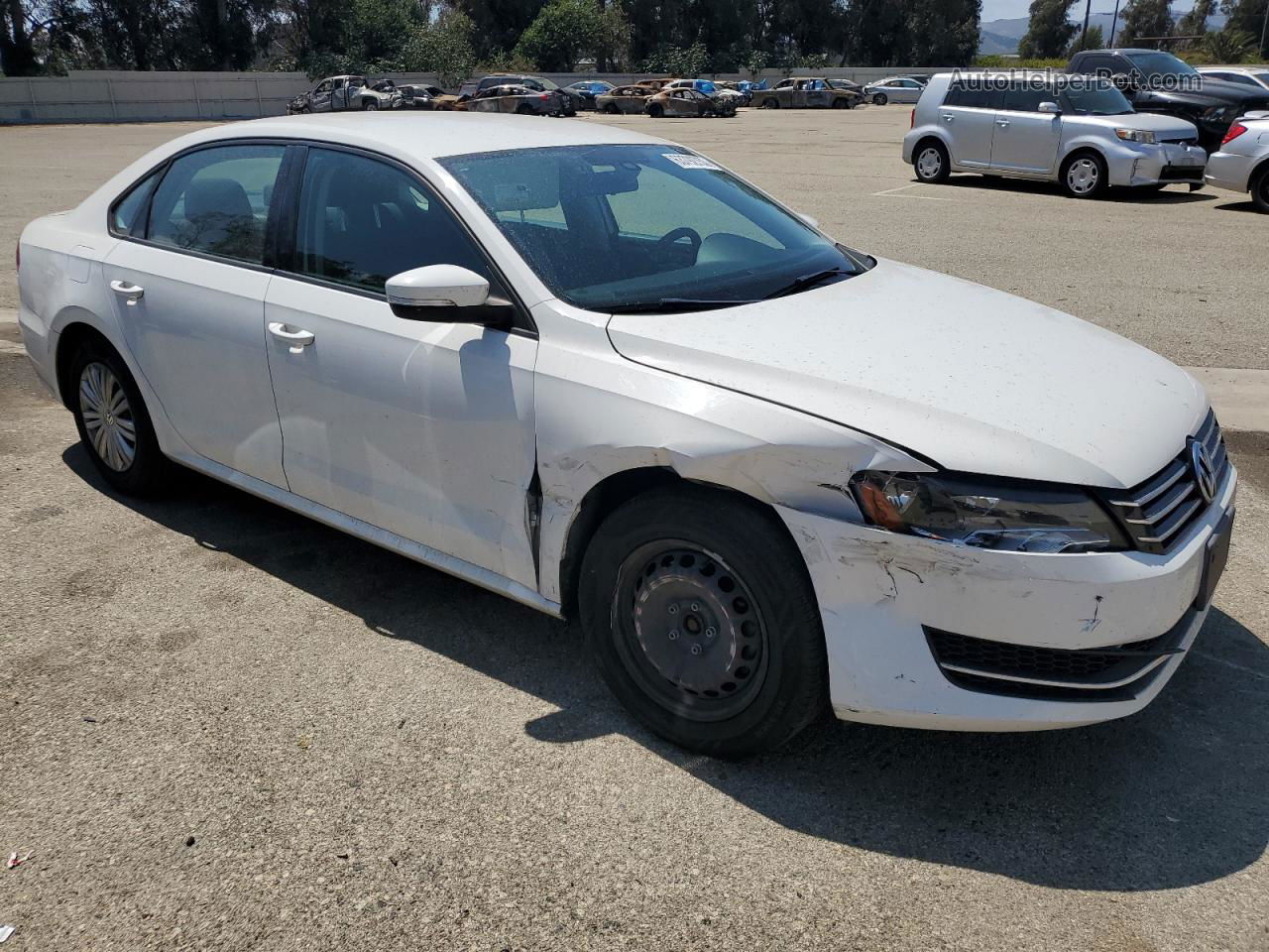 2014 Volkswagen Passat S White vin: 1VWAT7A34EC090950