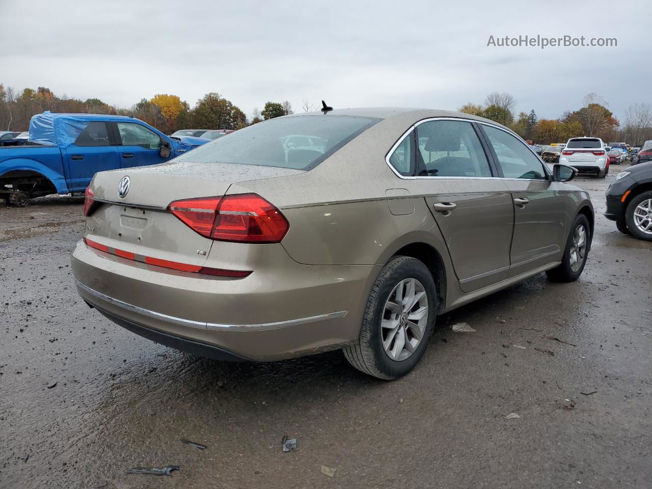 2016 Volkswagen Passat S Желто-коричневый vin: 1VWAT7A34GC009965