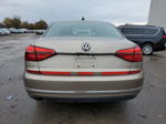 2016 Volkswagen Passat S Желто-коричневый vin: 1VWAT7A34GC009965