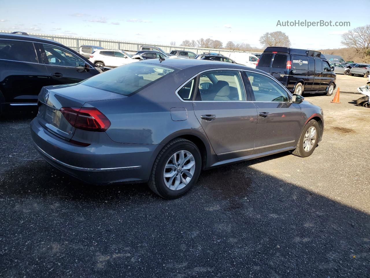 2017 Volkswagen Passat S Gray vin: 1VWAT7A34HC001513