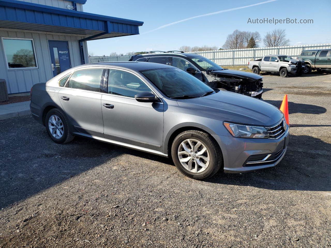 2017 Volkswagen Passat S Gray vin: 1VWAT7A34HC001513