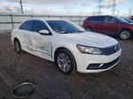 2017 Volkswagen Passat S White vin: 1VWAT7A34HC081024