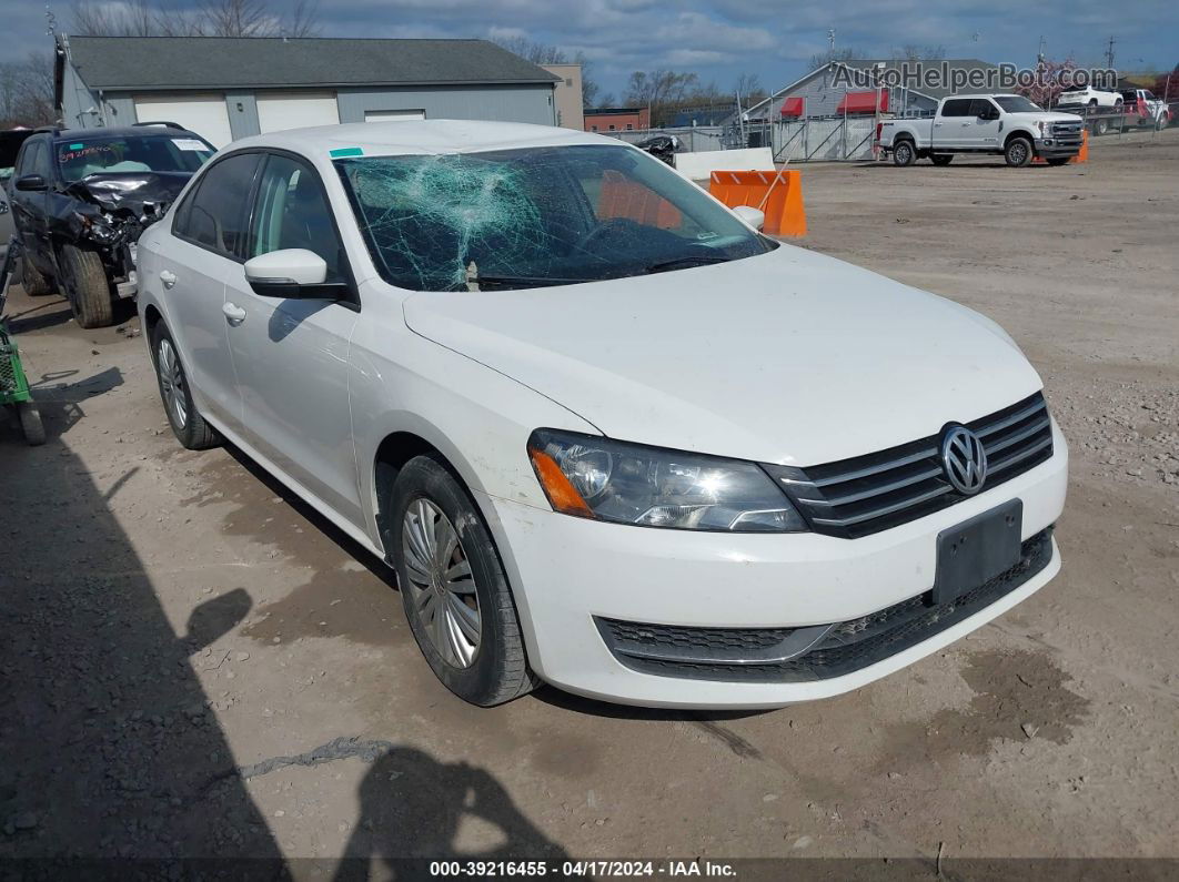 2014 Volkswagen Passat 1.8t S White vin: 1VWAT7A35EC092397