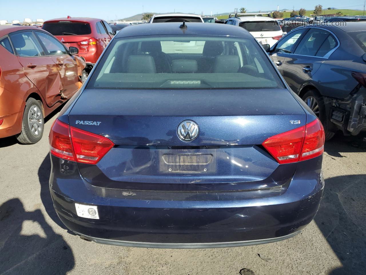 2015 Volkswagen Passat S Blue vin: 1VWAT7A35FC053004