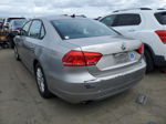 2014 Volkswagen Passat S Серый vin: 1VWAT7A36EC075592