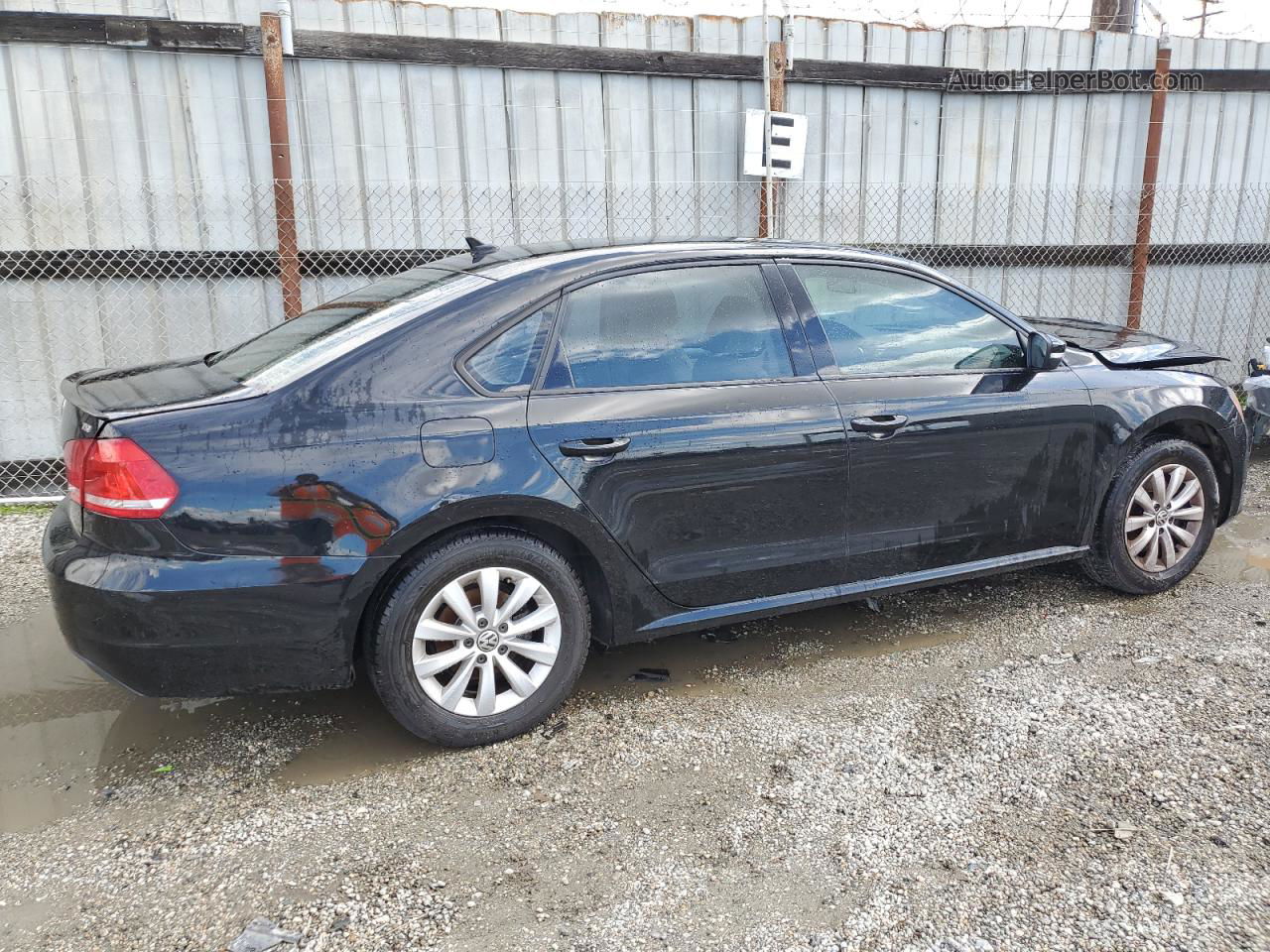 2014 Volkswagen Passat S Black vin: 1VWAT7A36EC112592