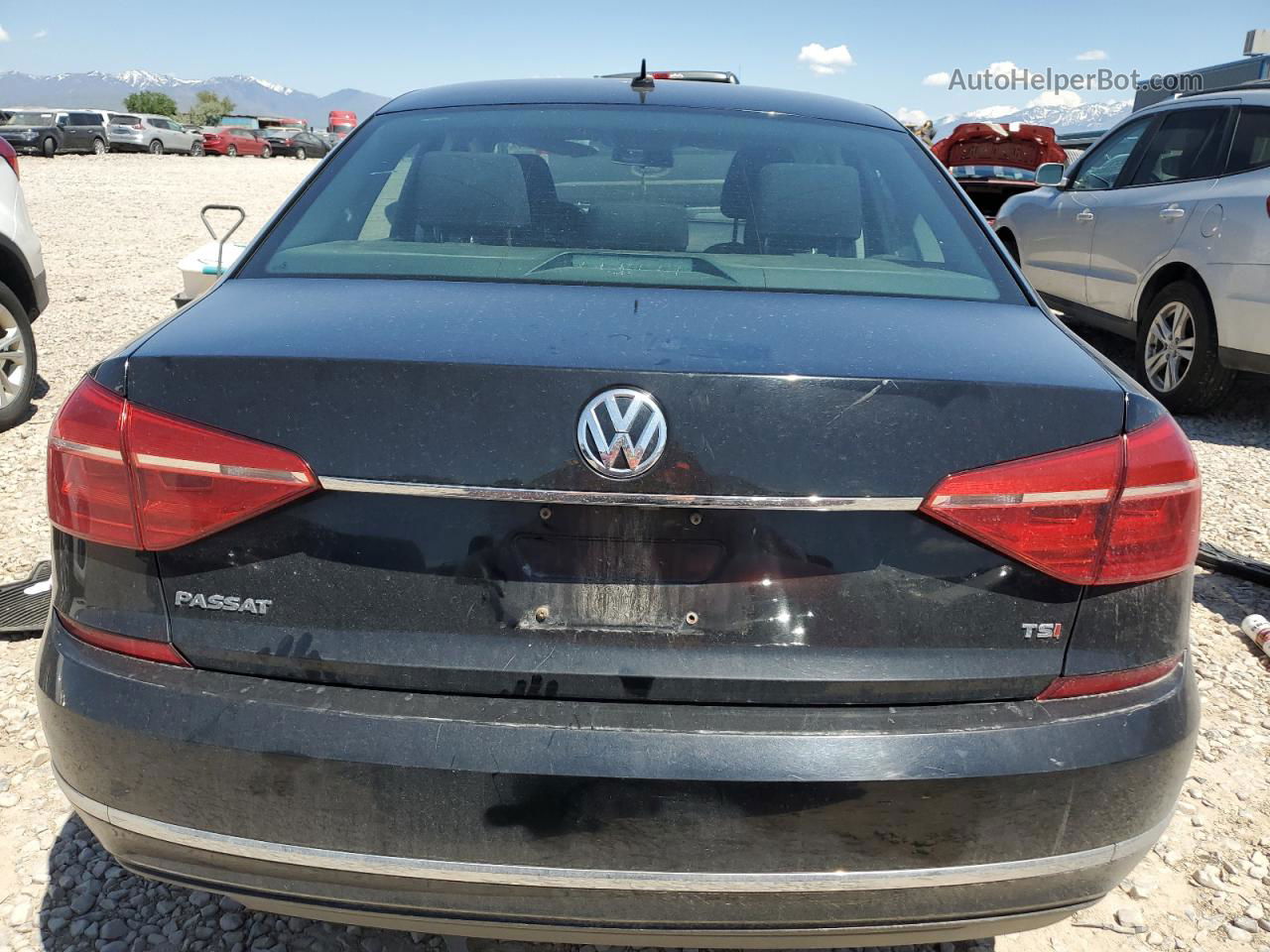 2016 Volkswagen Passat S Черный vin: 1VWAT7A36GC049609