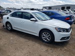 2016 Volkswagen Passat S Белый vin: 1VWAT7A37GC010754