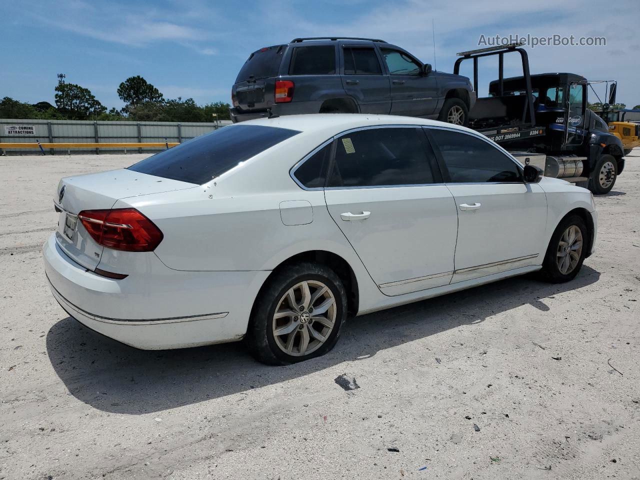 2016 Volkswagen Passat S White vin: 1VWAT7A37GC022130