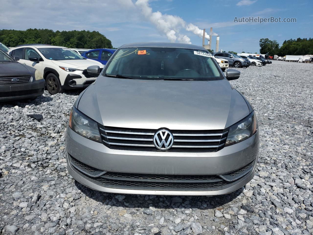 2014 Volkswagen Passat S Silver vin: 1VWAT7A38EC037944