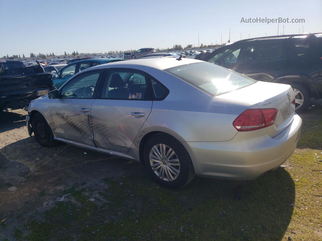 2014 Volkswagen Passat S Silver vin: 1VWAT7A38EC049320