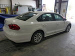 2015 Volkswagen Passat S White vin: 1VWAT7A38FC002371