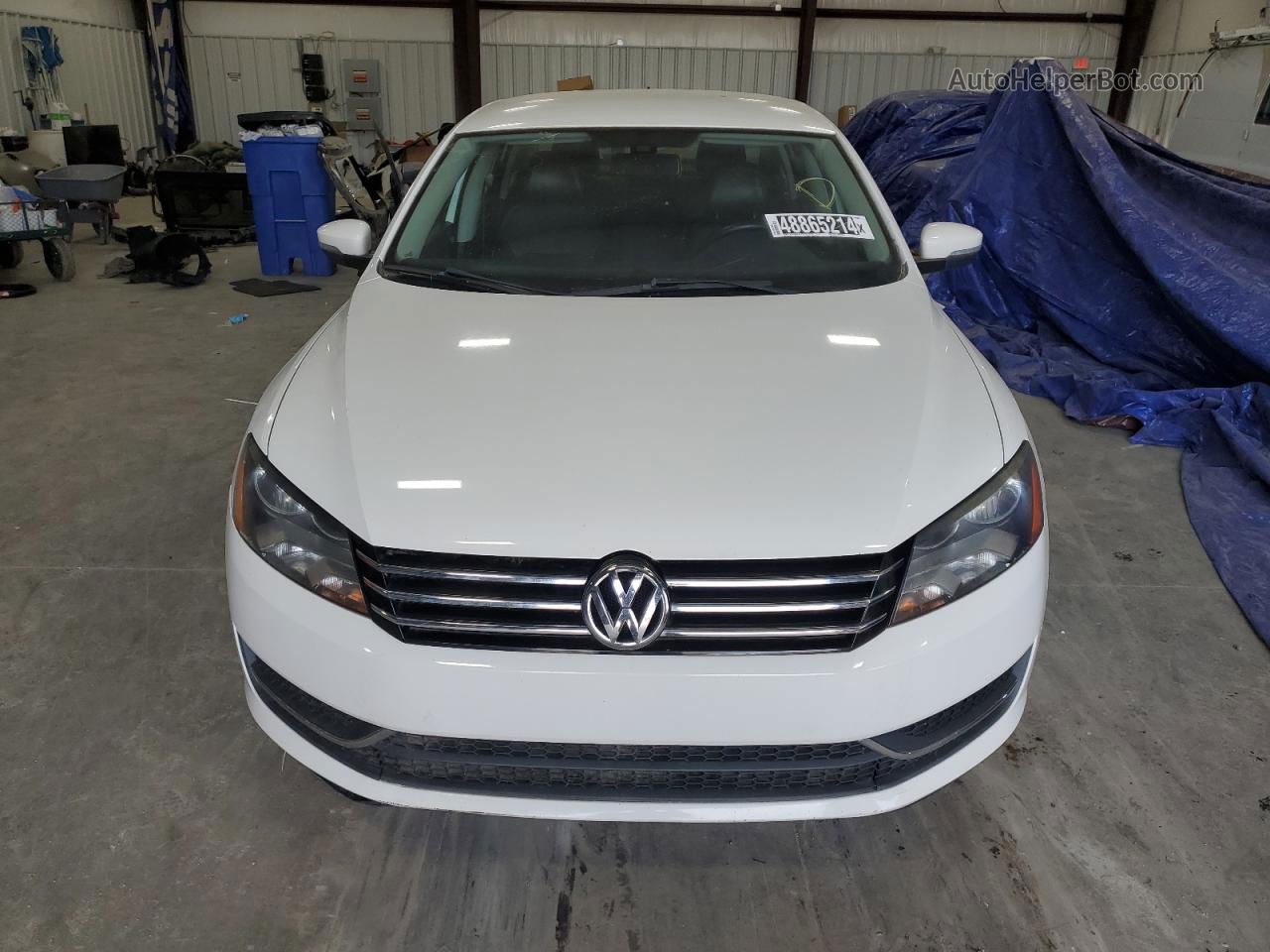 2015 Volkswagen Passat S White vin: 1VWAT7A38FC002371