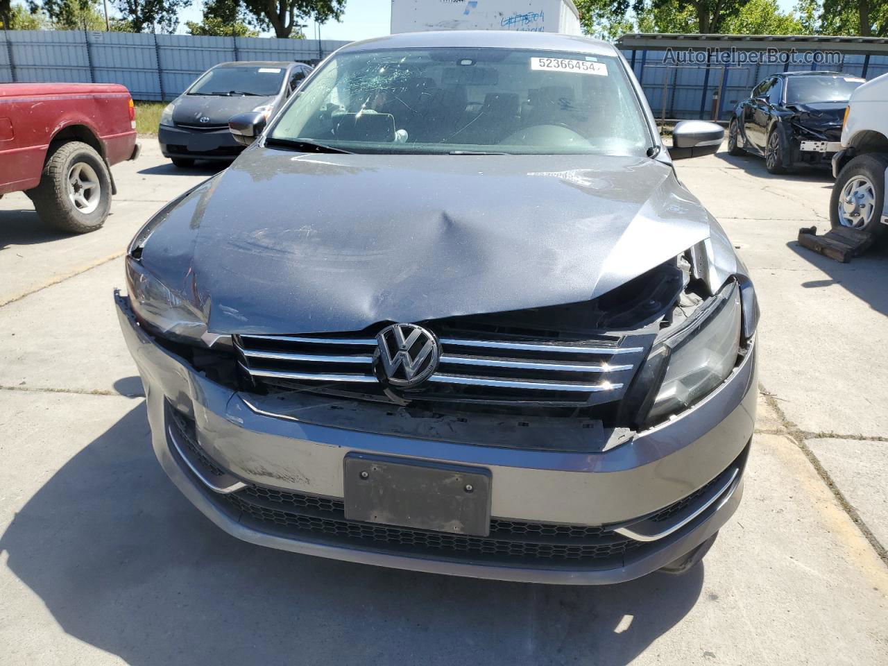 2015 Volkswagen Passat S Gray vin: 1VWAT7A38FC040442