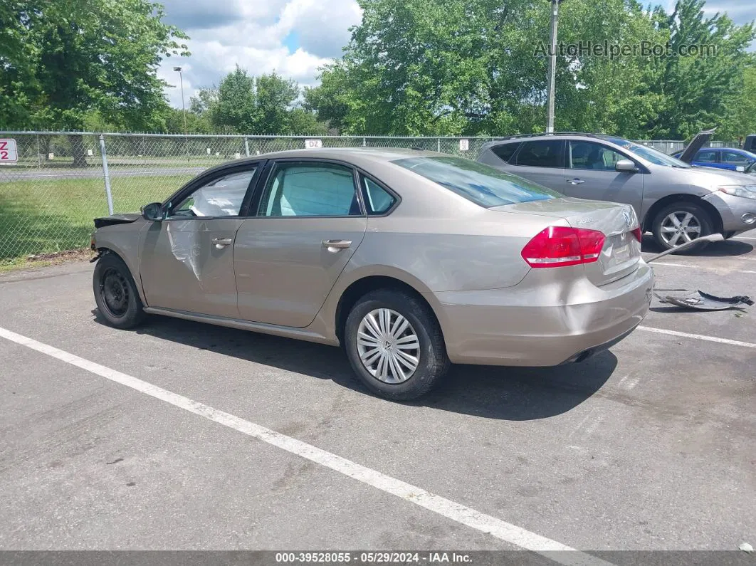 2015 Volkswagen Passat 1.8t S Бежевый vin: 1VWAT7A38FC064689