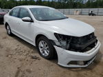 2017 Volkswagen Passat S White vin: 1VWAT7A38HC000641