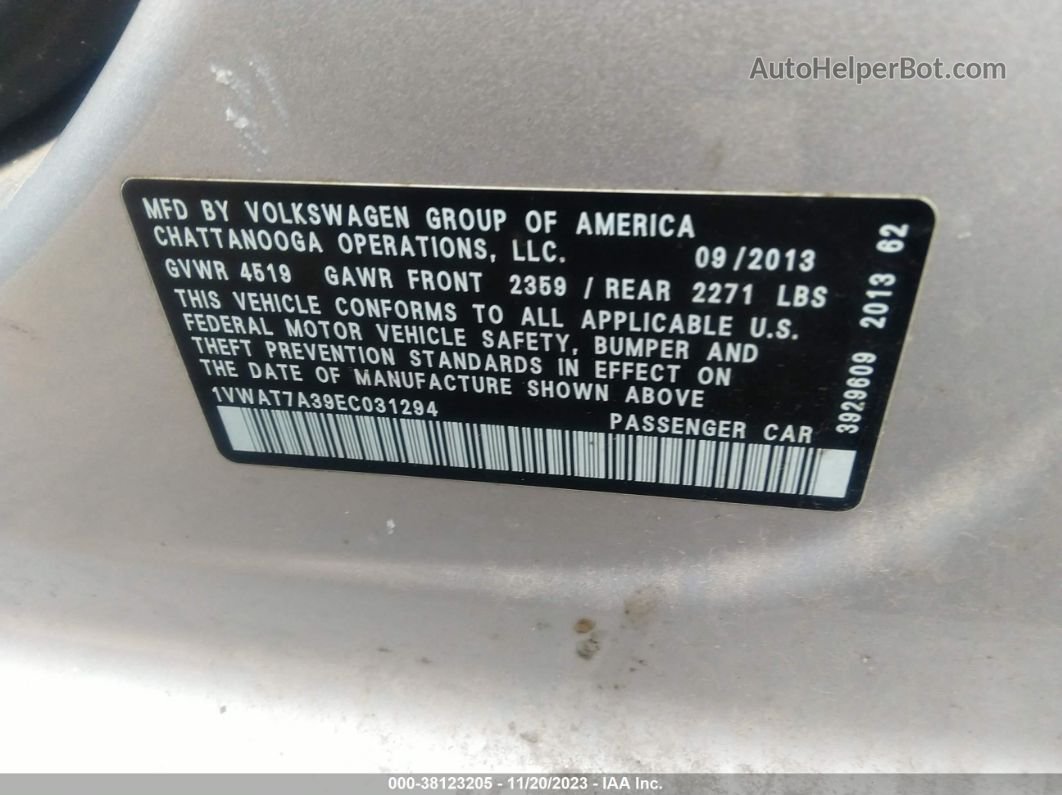 2014 Volkswagen Passat 1.8t S Серебряный vin: 1VWAT7A39EC031294