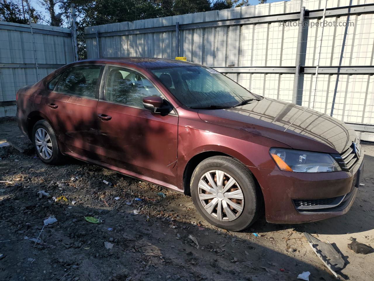 2014 Volkswagen Passat S Maroon vin: 1VWAT7A39EC037077