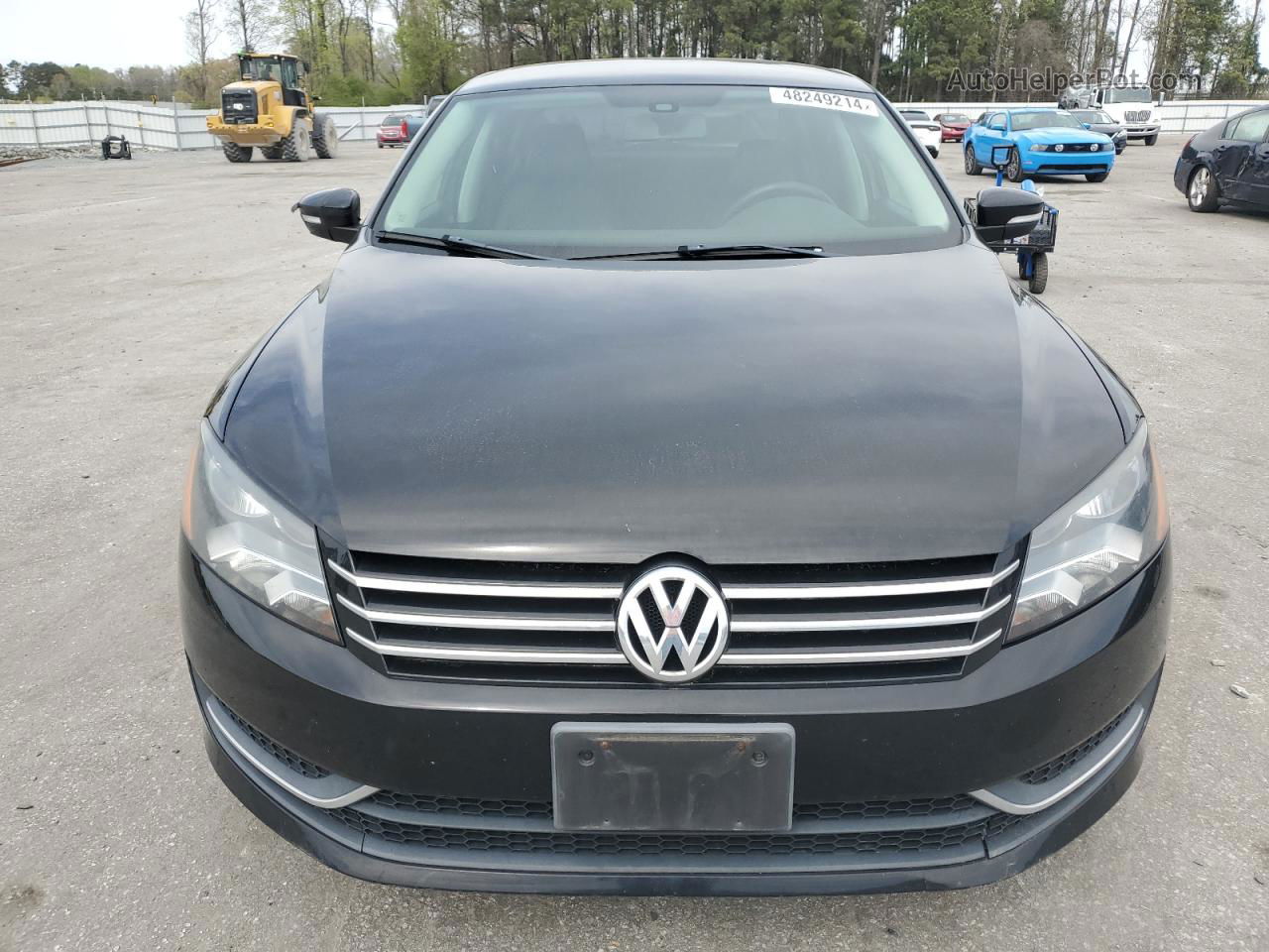 2014 Volkswagen Passat S Черный vin: 1VWAT7A39EC100663