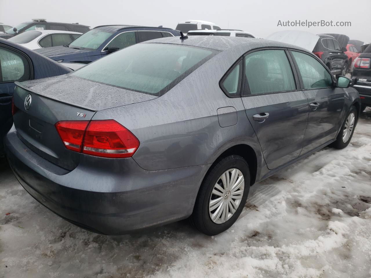 2015 Volkswagen Passat S Gray vin: 1VWAT7A39FC005618