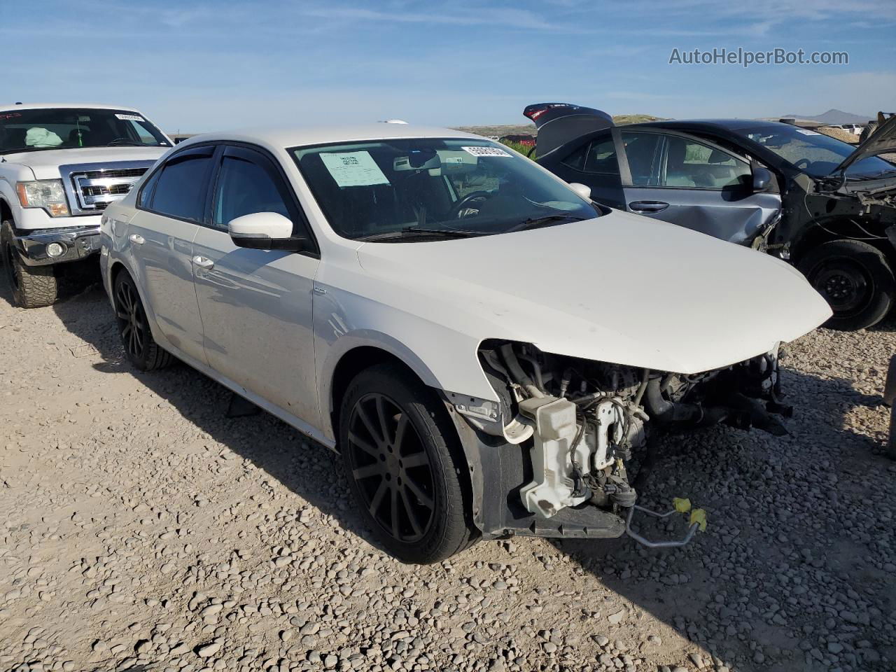 2015 Volkswagen Passat S White vin: 1VWAT7A39FC020488