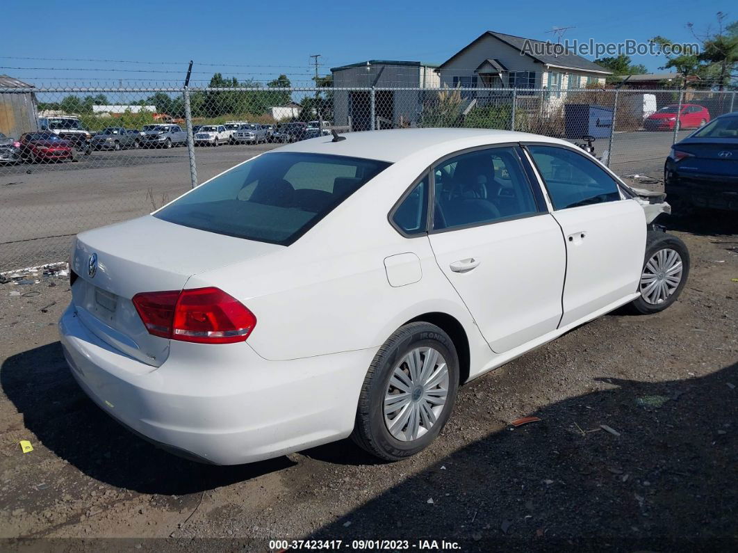 2015 Volkswagen Passat 1.8t S White vin: 1VWAT7A39FC039669