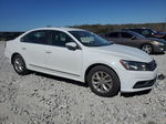 2016 Volkswagen Passat S Белый vin: 1VWAT7A39GC034344