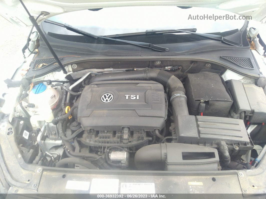 2017 Volkswagen Passat 1.8t S Белый vin: 1VWAT7A39HC026374