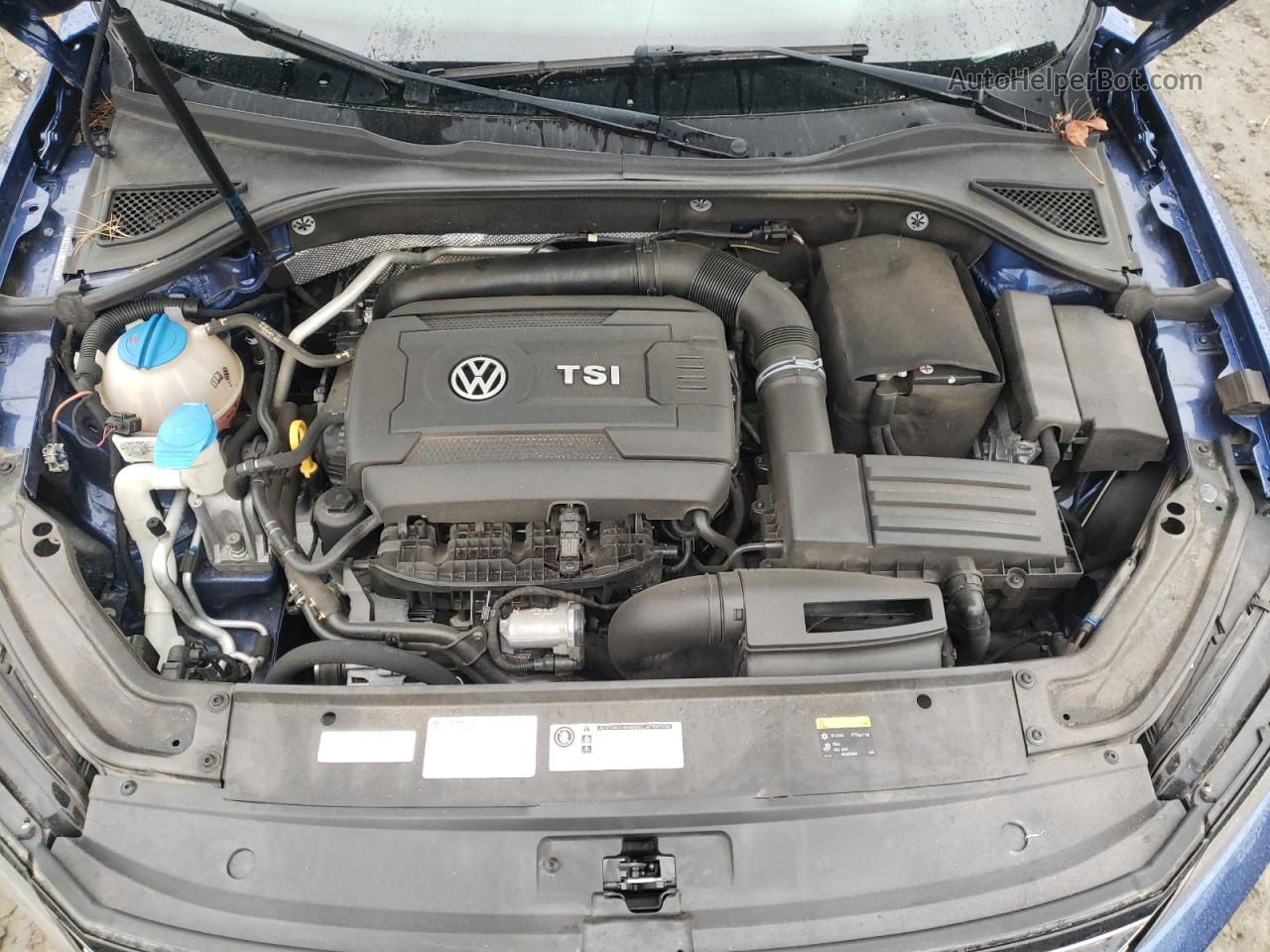 2017 Volkswagen Passat S Синий vin: 1VWAT7A39HC054630