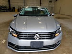 2017 Volkswagen Passat S Серебряный vin: 1VWAT7A39HC081794