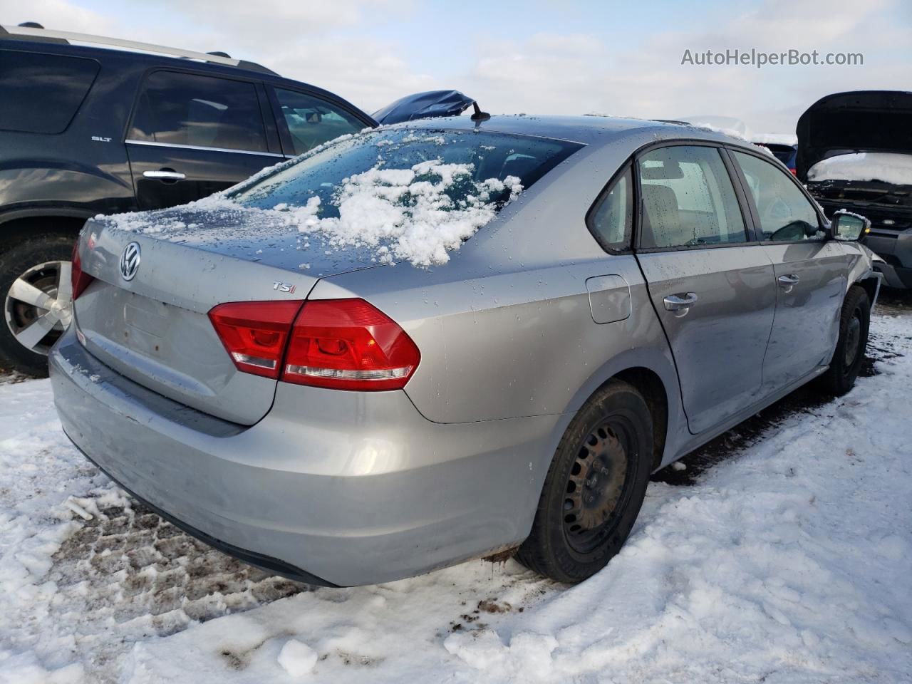 2014 Volkswagen Passat S Серый vin: 1VWAT7A3XEC047696