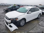 2014 Volkswagen Passat 1.8t Wolfsburg Edition White vin: 1VWAT7A3XEC080469