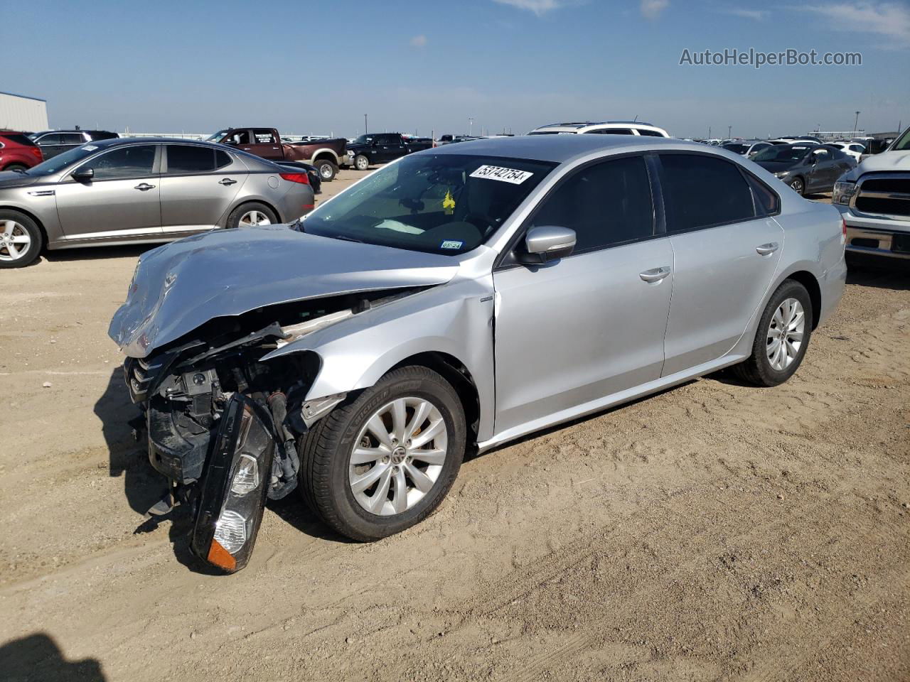 2015 Volkswagen Passat S Silver vin: 1VWAT7A3XFC019995