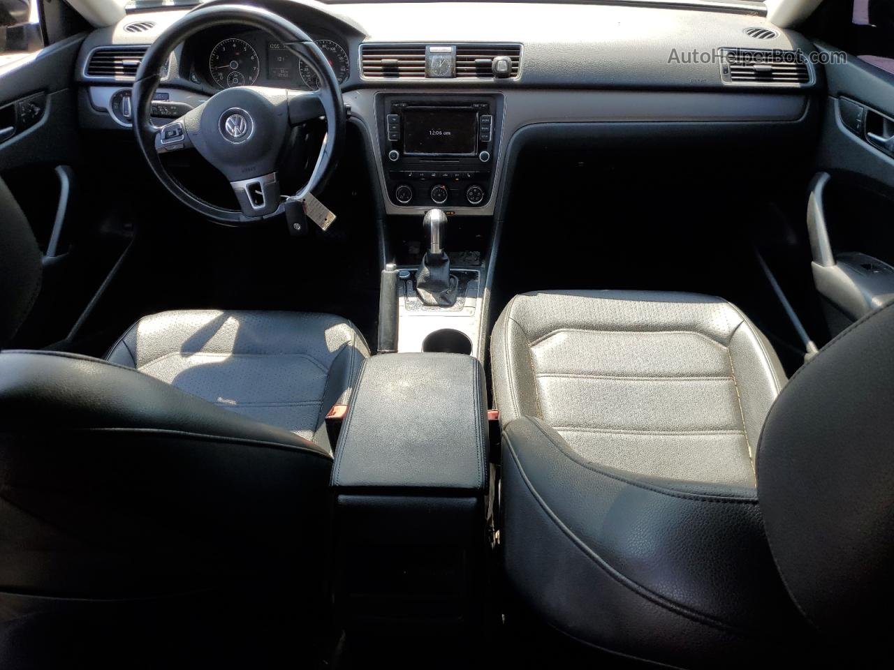 2015 Volkswagen Passat S Черный vin: 1VWAT7A3XFC116016