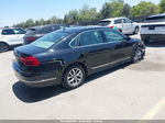 2016 Volkswagen Passat 1.8t S Черный vin: 1VWAT7A3XGC044347