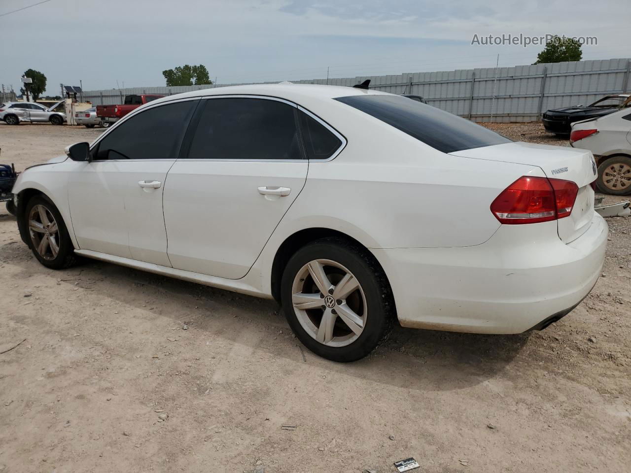 2012 Volkswagen Passat Se White vin: 1VWBH7A31CC060162