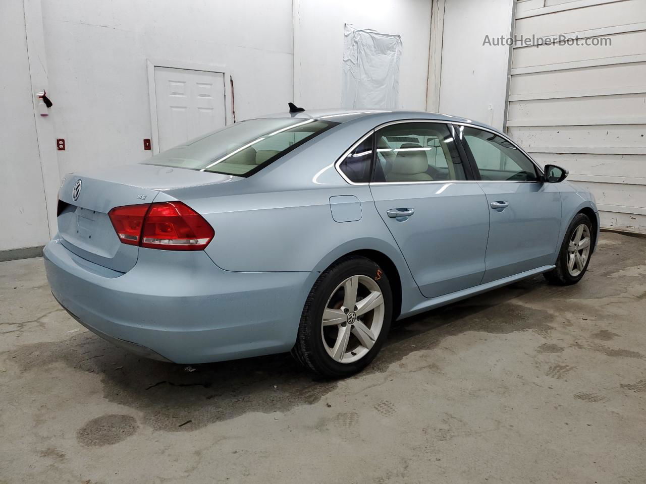 2012 Volkswagen Passat Se Blue vin: 1VWBH7A32CC057612