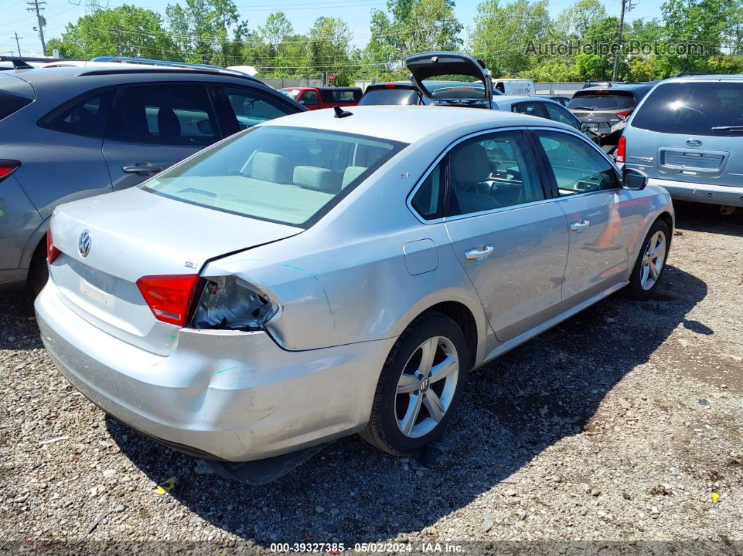 2013 Volkswagen Passat 2.5l Se Silver vin: 1VWBH7A33DC011773